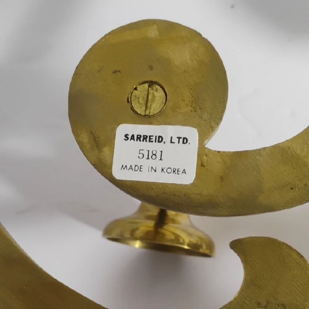 Vintage 1983 Sarheid LTD Brass Wall Hanging Candle Holders Scones Made In Korea